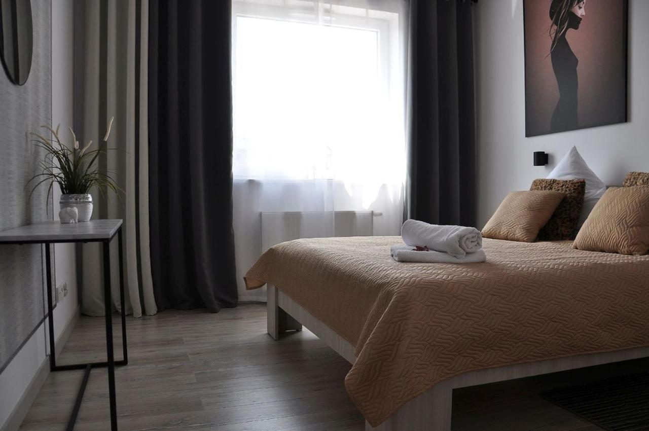 Q Apart Grand - Klimatyzowane 3 Pokojowe Apartamenty Przy Manufakturze Z Garazem Gratis, Fv Lodz (Lodz) Luaran gambar