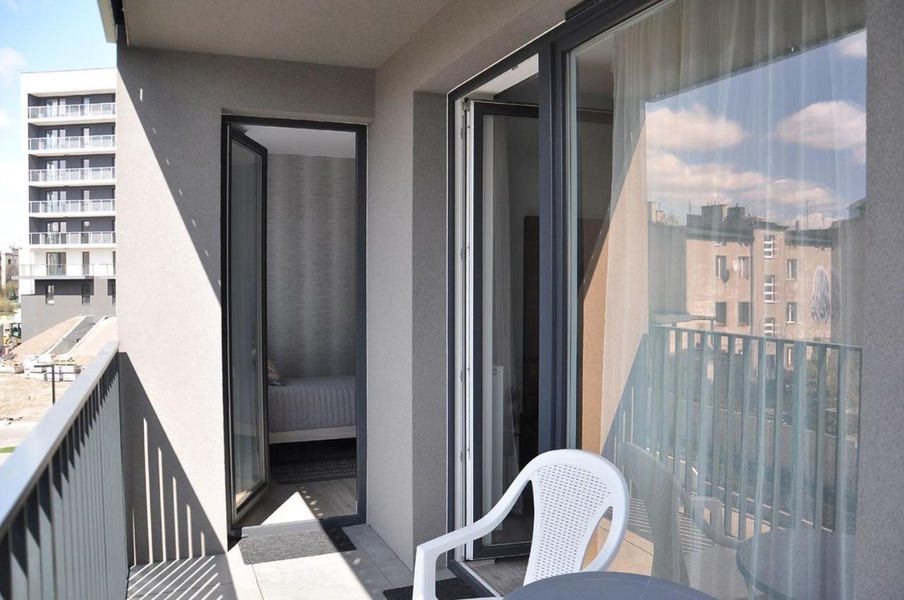 Q Apart Grand - Klimatyzowane 3 Pokojowe Apartamenty Przy Manufakturze Z Garazem Gratis, Fv Lodz (Lodz) Luaran gambar