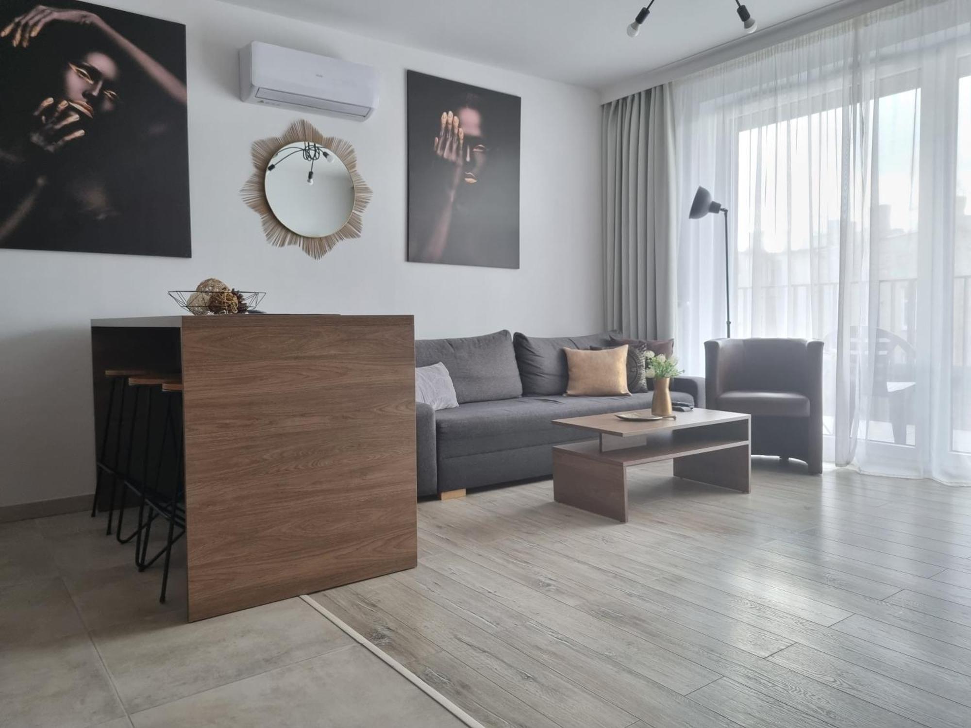 Q Apart Grand - Klimatyzowane 3 Pokojowe Apartamenty Przy Manufakturze Z Garazem Gratis, Fv Lodz (Lodz) Luaran gambar