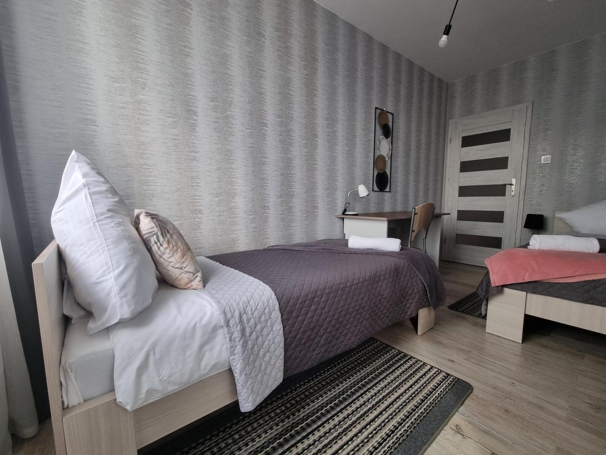Q Apart Grand - Klimatyzowane 3 Pokojowe Apartamenty Przy Manufakturze Z Garazem Gratis, Fv Lodz (Lodz) Luaran gambar