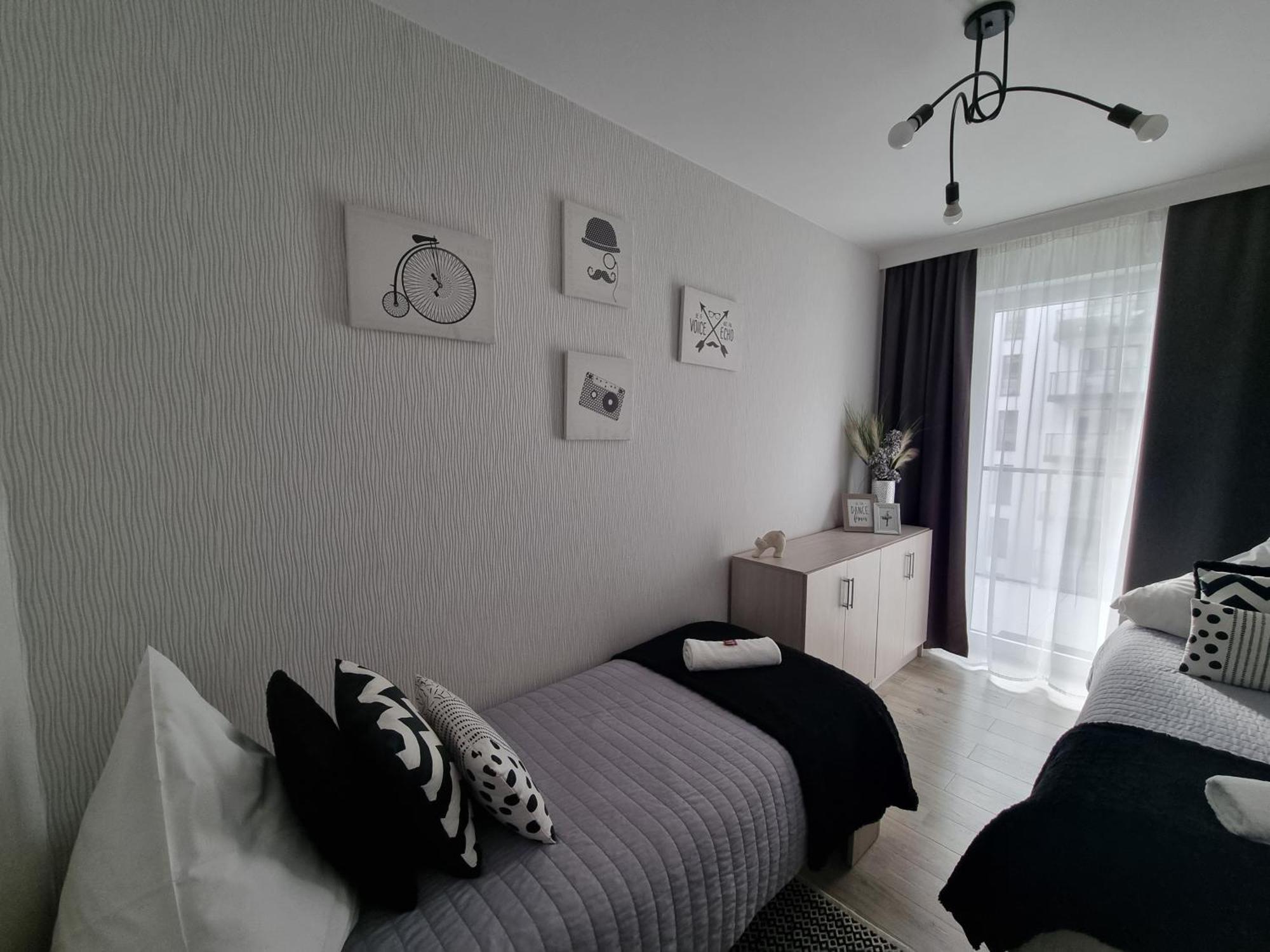 Q Apart Grand - Klimatyzowane 3 Pokojowe Apartamenty Przy Manufakturze Z Garazem Gratis, Fv Lodz (Lodz) Luaran gambar