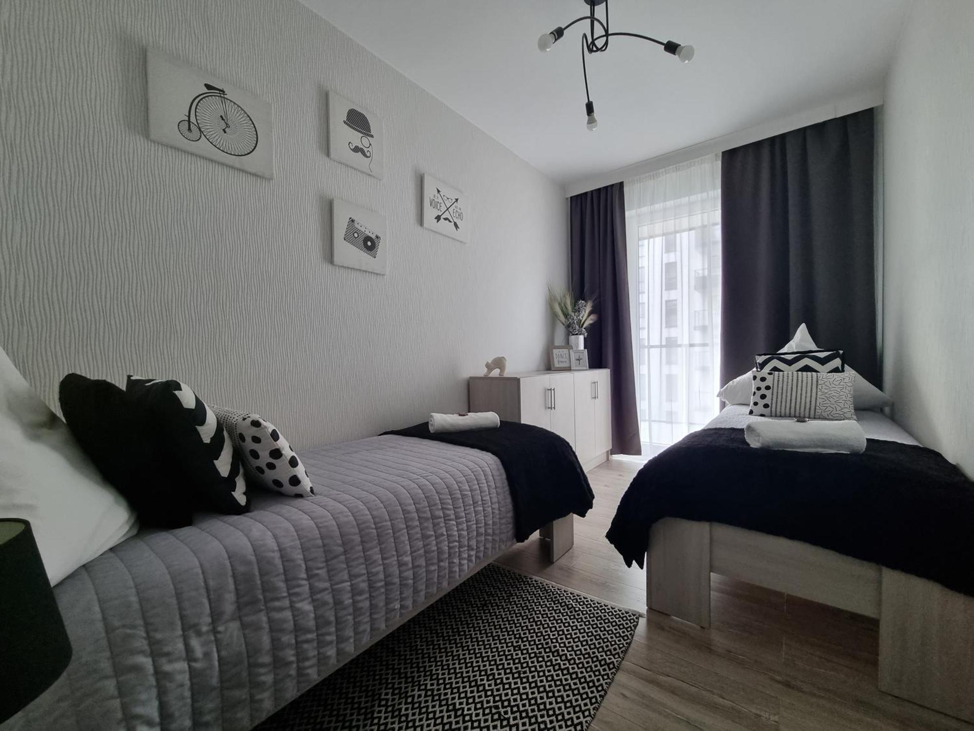 Q Apart Grand - Klimatyzowane 3 Pokojowe Apartamenty Przy Manufakturze Z Garazem Gratis, Fv Lodz (Lodz) Luaran gambar